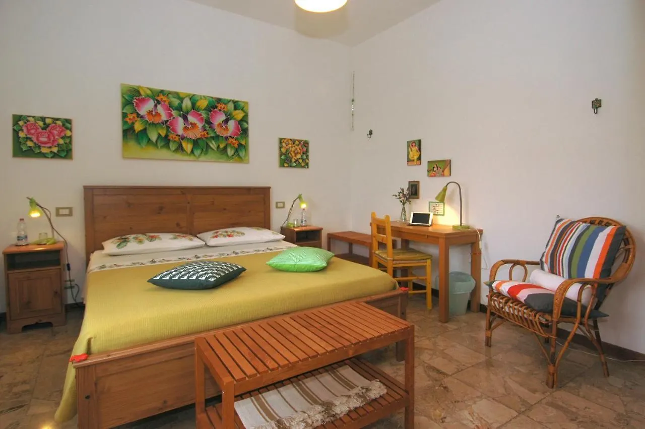 B&B Casa Certosa Siena Bed & Breakfast