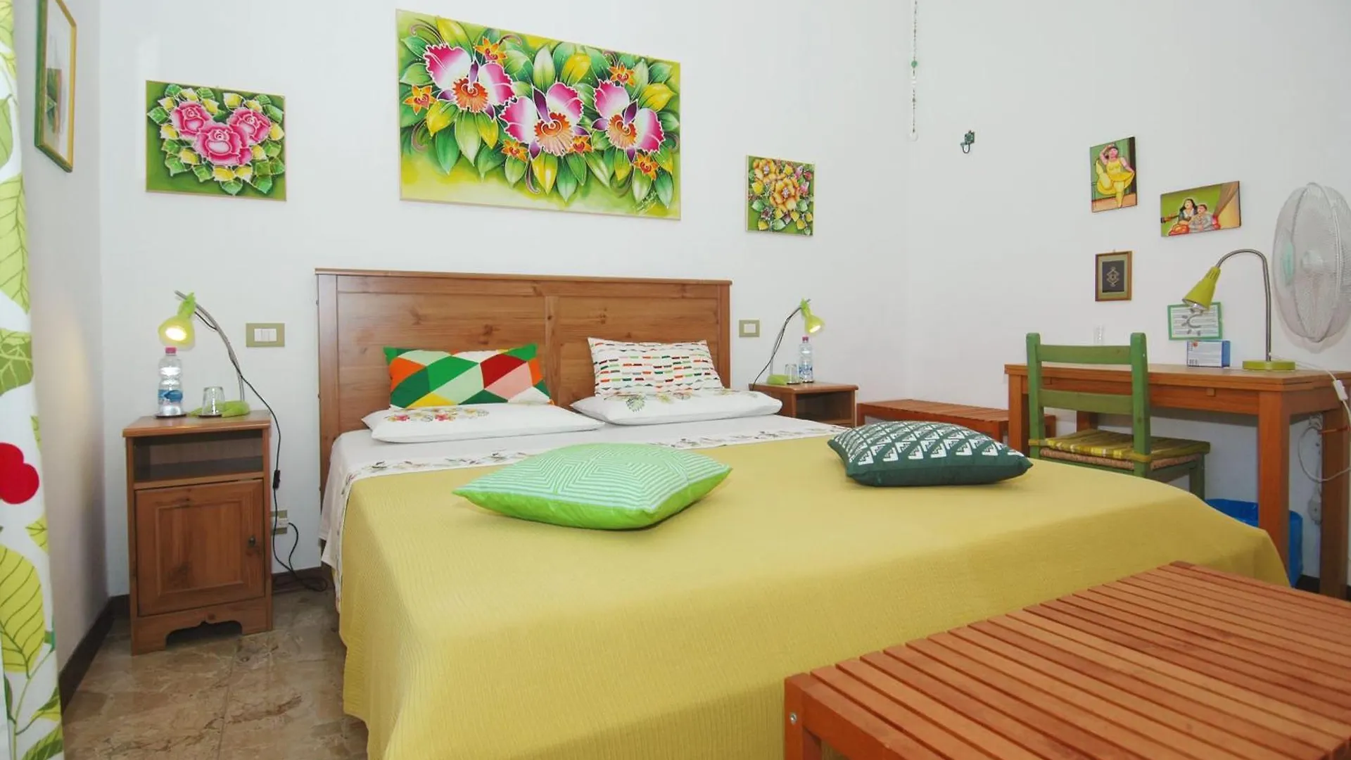 B&B Casa Certosa Siena Bed & Breakfast